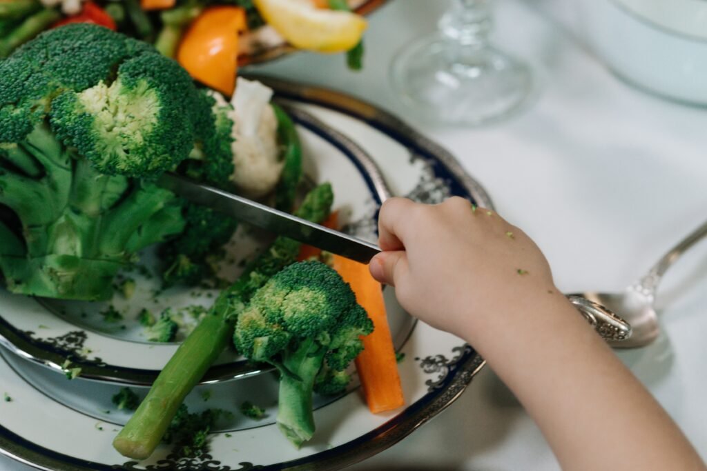 Anti-Inflammatory Foods for Women Over 40: A Complete Guide | PureVital Guide