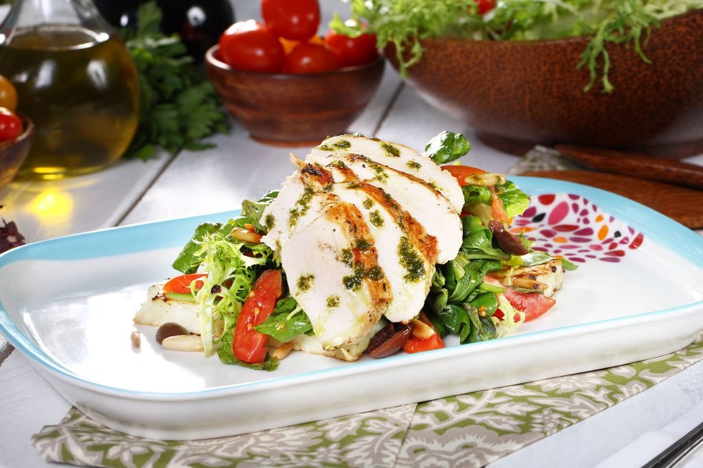 High-Protein Mediterranean Chicken & Vegetable Skillet for Women Over 40